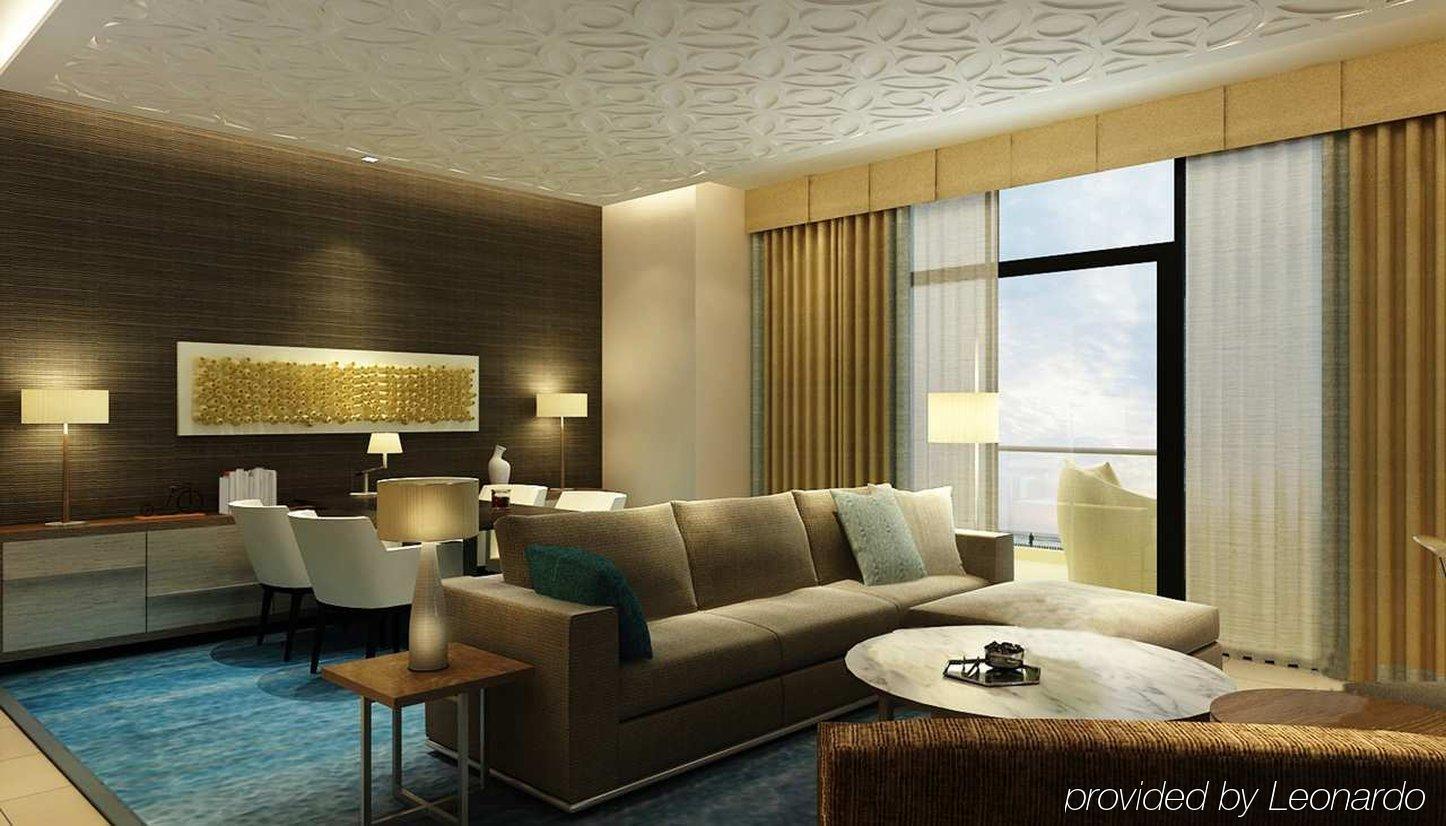 Doubletree By Hilton Jumeirah Beach 4*