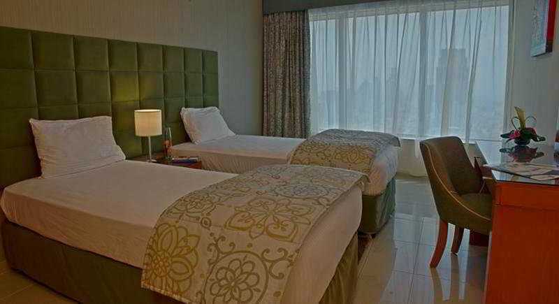Staybridge Financial Centre By Ihg 4*