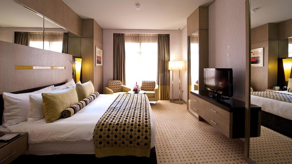 Hotel Time Grand Plaza Hotel, Airport 4*