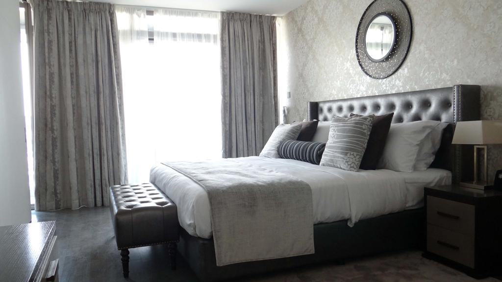 Shh - D1 Tower Apartments Dubai