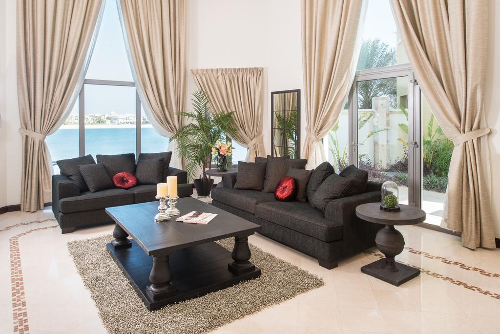 Villa Nasma Luxury Stays - Frond D Palm Jumeirah *