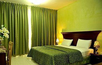 Aparthotel Liwa Plaza 3*