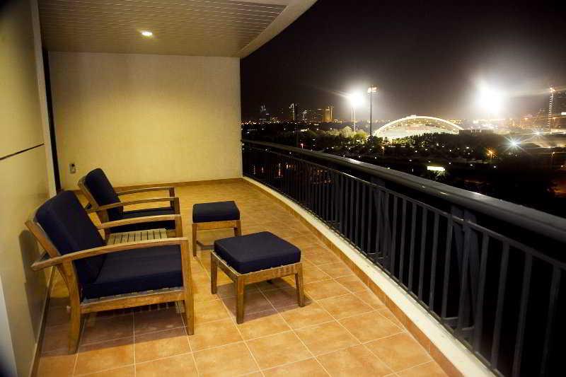 Aparthotel Park Dubai, An Edge By Rotana 4*