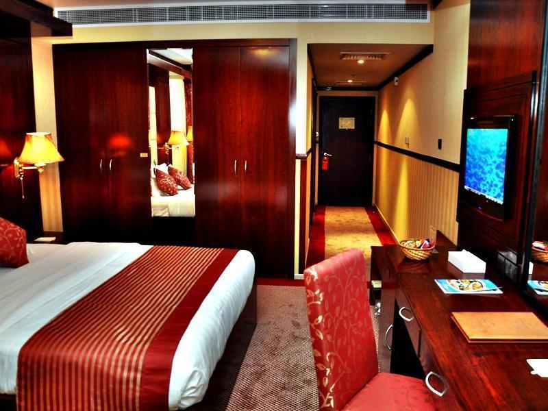 Benta Grand Llc Hotel