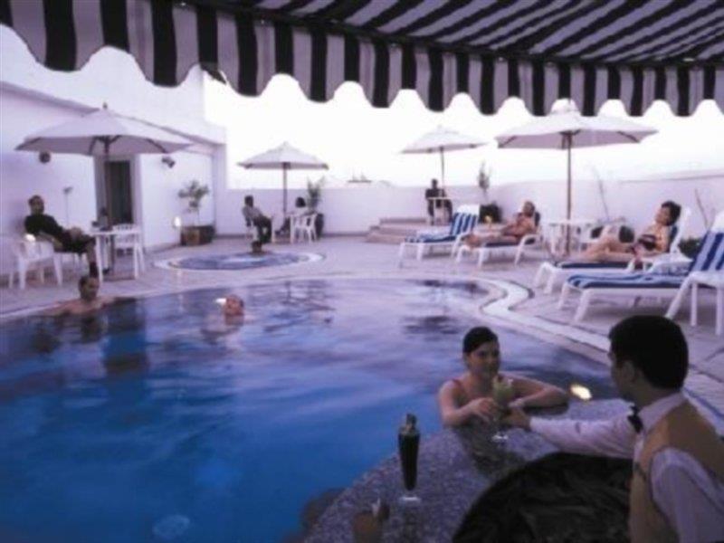 Lotus Grand Otel 4*