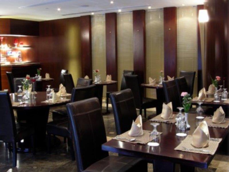 Landmark Summit Hotel Dubai