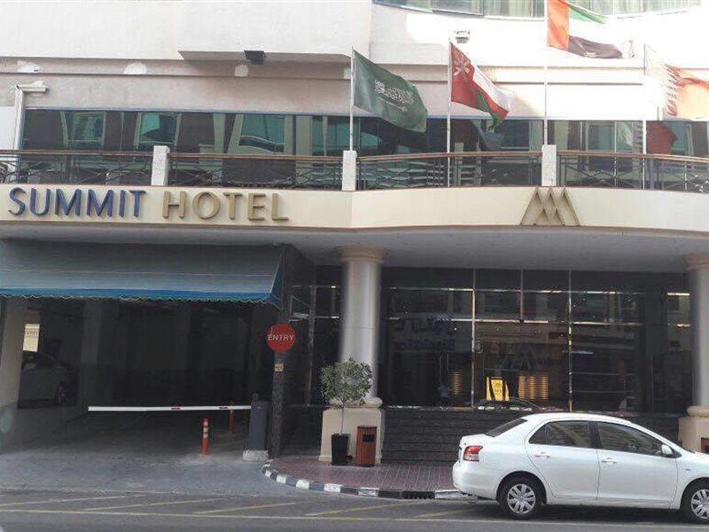Landmark Summit 4*