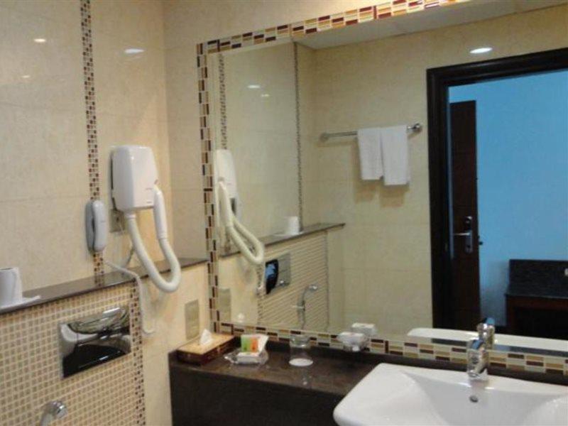 Ramee Rose Hotel 4*