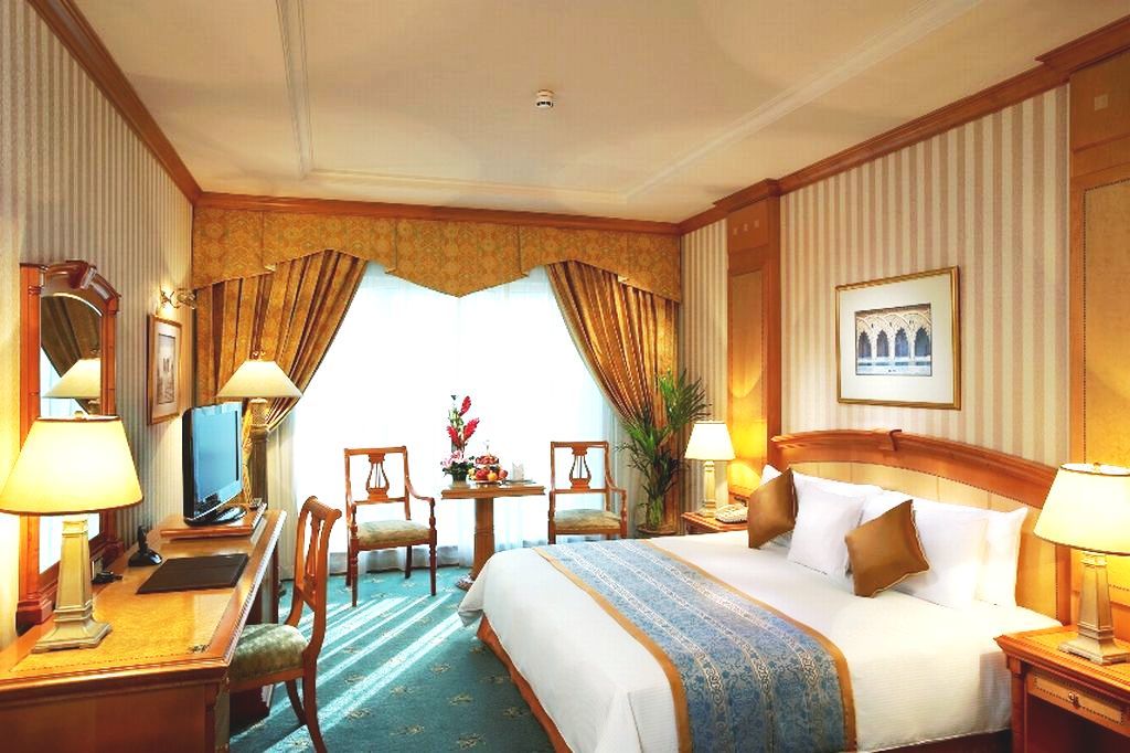 Knight Castle 5* Dubai