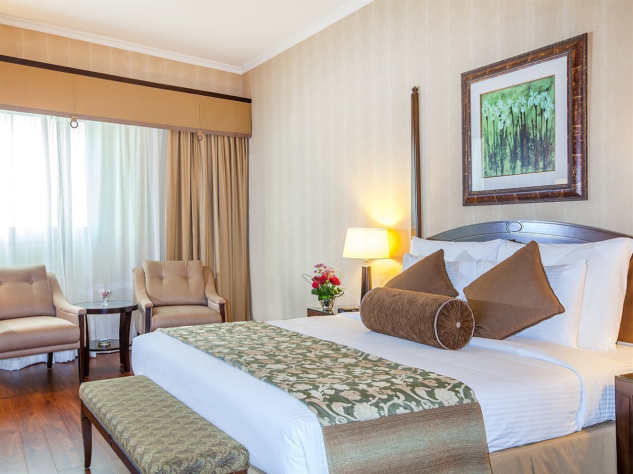 Howard Johnson Plaza By Wyndham Deira Hotel