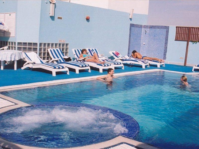 Hotel Grand Mayfair 3*