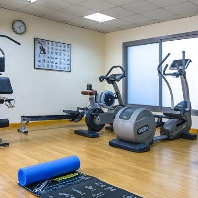 Apart Otel Time Topaz Dubai