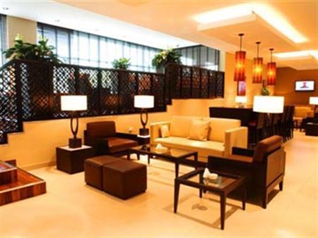 Hotel Express Safa Park By Ihg 3*