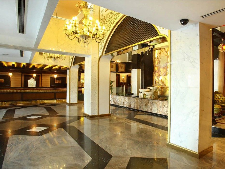 Arabian Courtyard & Spa Hotel