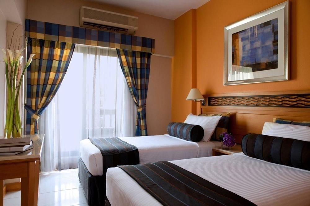 Sun And Sands Downtown Hotel 3*