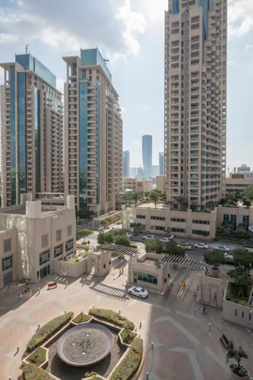 Faraway Homes - Burj Residences Dubai