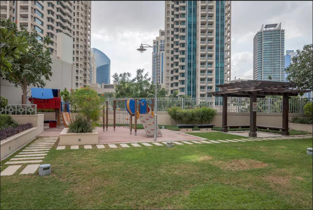 Apartment Faraway Homes - Burj Residences *