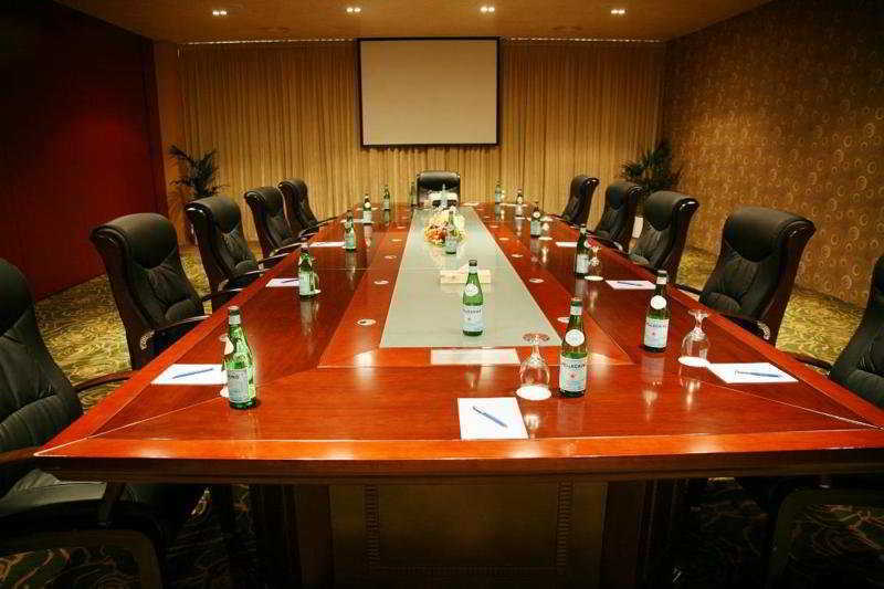 Hotel Al Salam Grand 4*