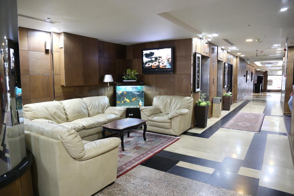 Abjad Crown 3* Dubai