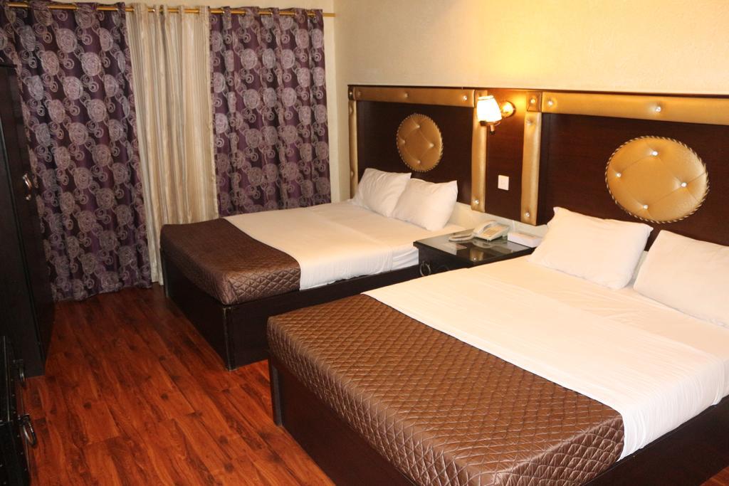 Hafez - Al Ras Metro Station Hotel Dubai