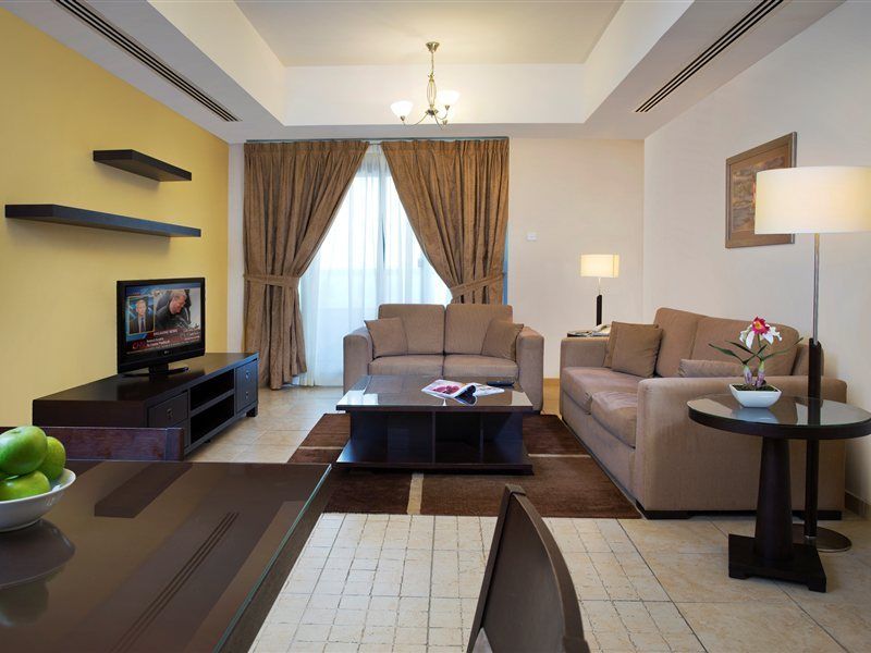 Apart Otel Time Topaz Dubai