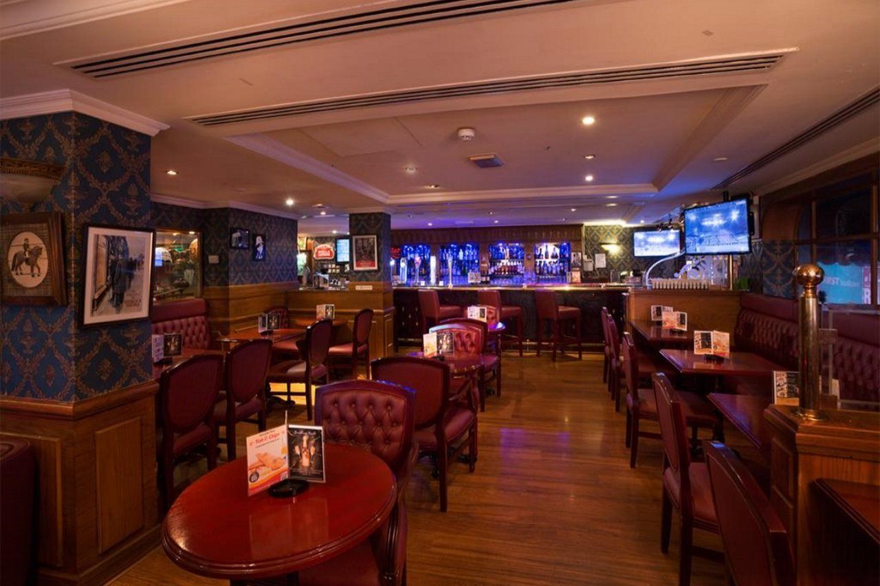 Arabian Courtyard & Spa Hotel 4*