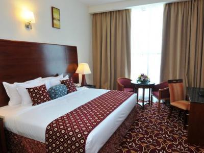 Hotel Ramee Rose 4*
