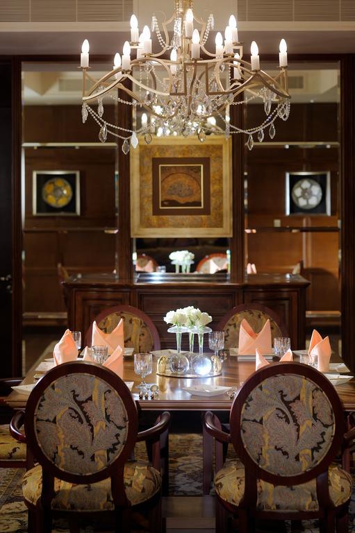 Palace Downtown 5* Dubai
