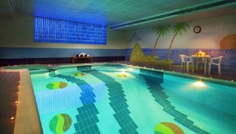 Admiral Plaza Hotel 3*