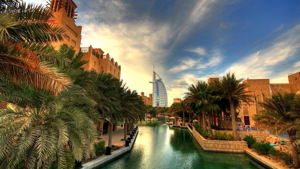 Kings Park Otel 3*