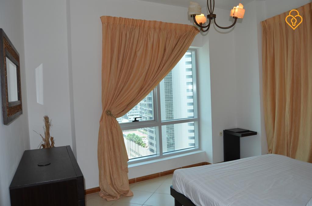 Keysplease Holiday Homes Marina Diamond 2 Apartment