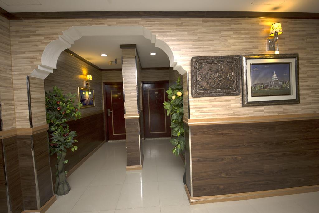 Hotel Grand Sina *