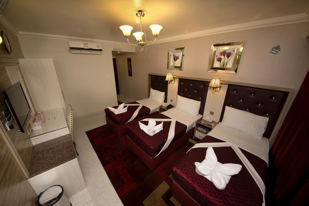 Sutchi Hotel