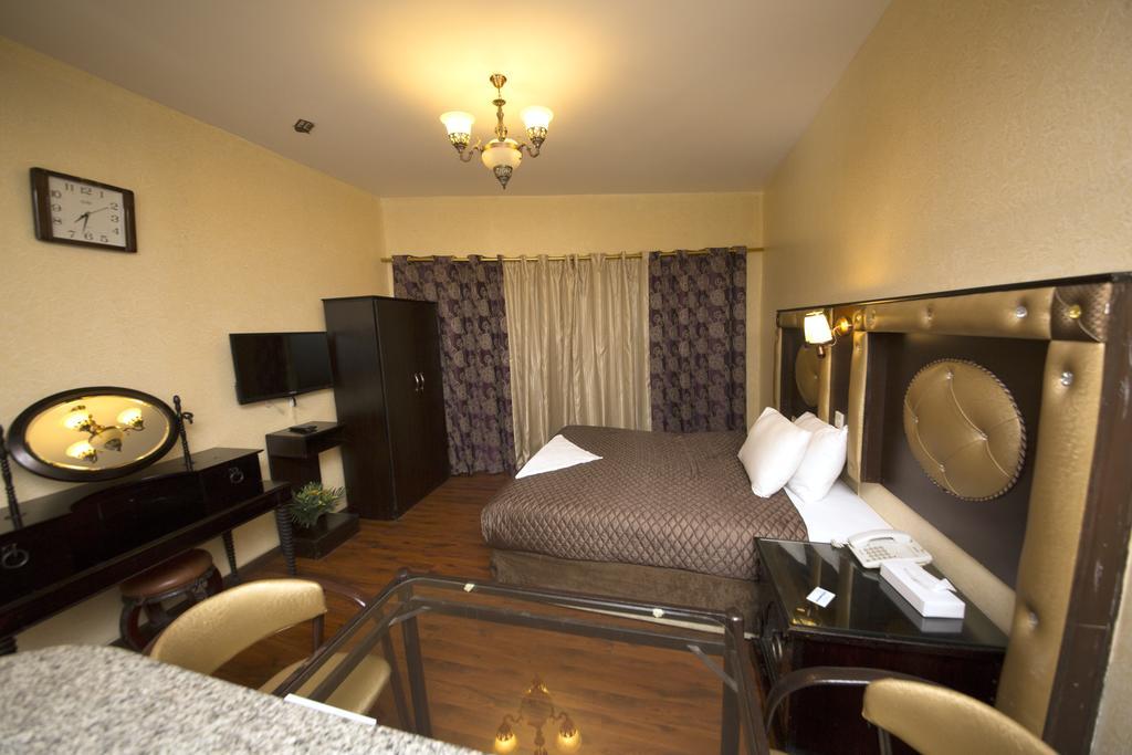 Hotel Hafez - Al Ras Metro Station