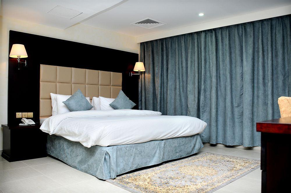 Royal Falcon Hotel Dubai