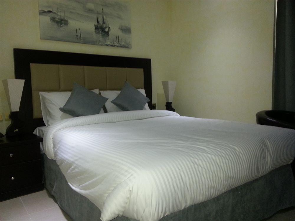 Royal Falcon Hotel