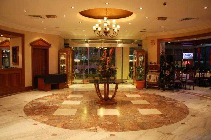 Hotel Regal Plaza 3*