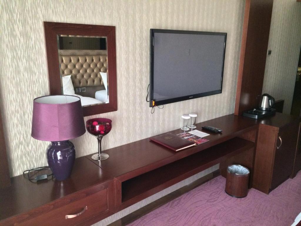 Otel Kings Park 3*