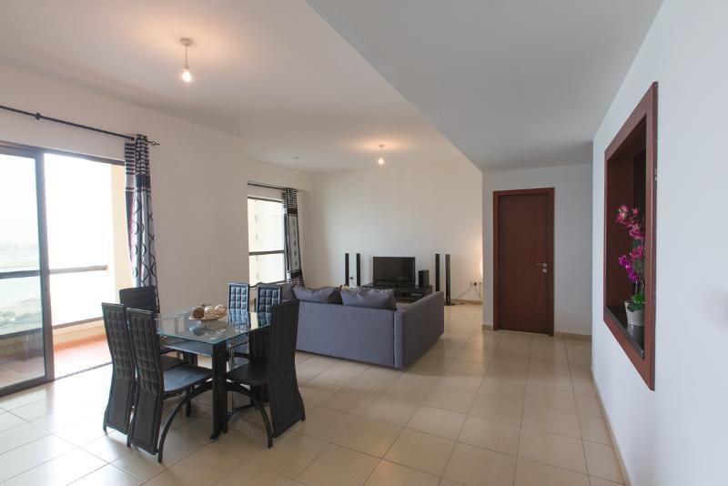 Rojen Luxury Hotel 3*