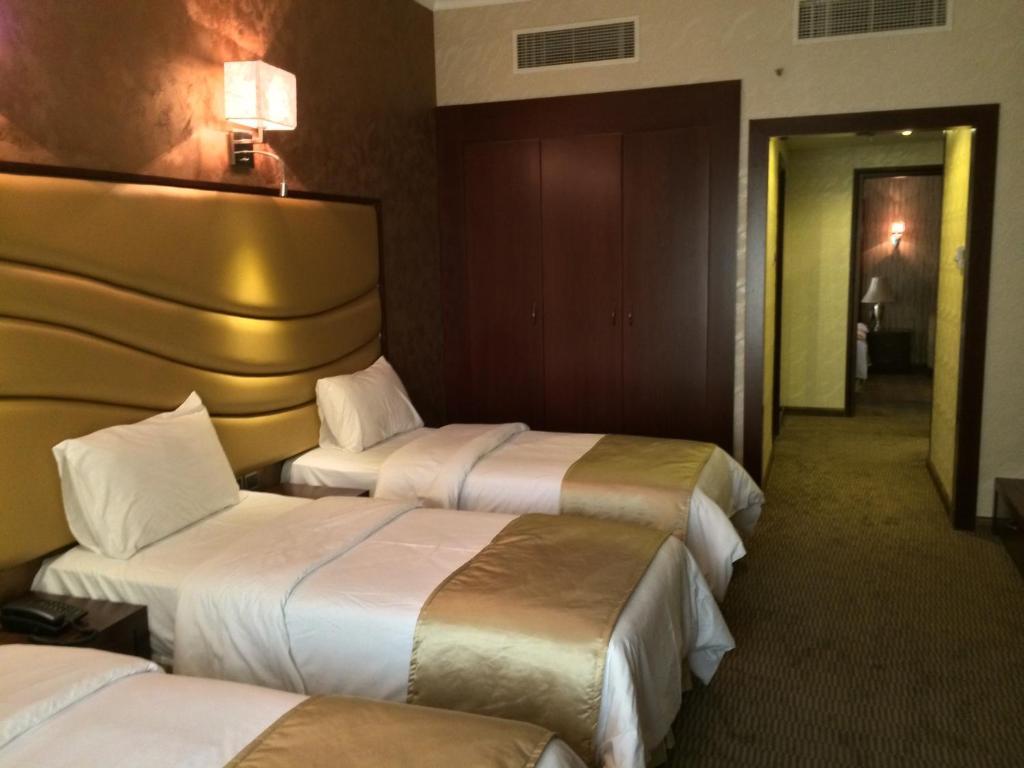 Kings Park Otel 3*