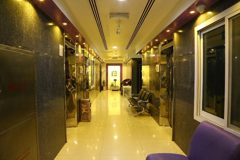 Hotel Golden Square Hotel Apartments Dubai