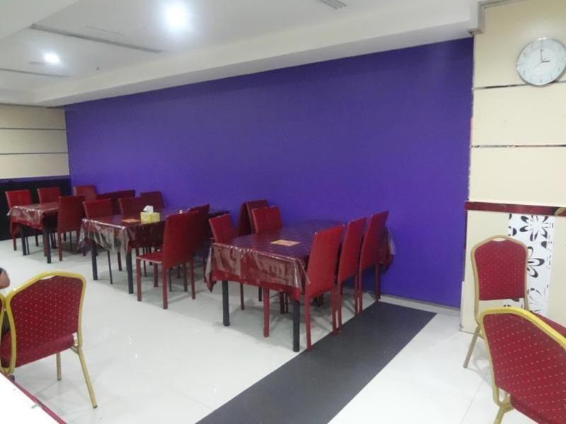 Hotel Golden Square Hotel Apartments Dubai