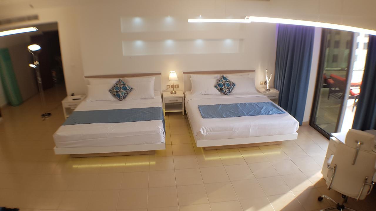 Jbr Amaz Penthouse Front Sea 5 1 Bdr Private Climatized Pool Apartment Dubai