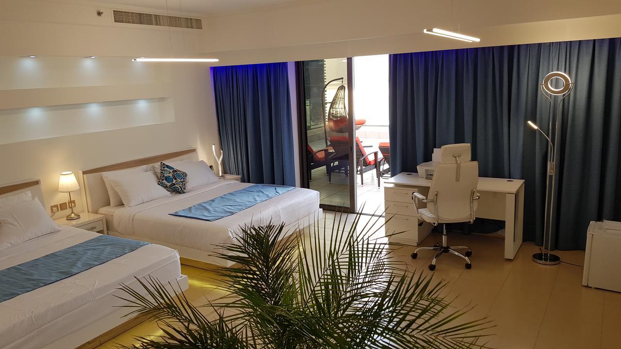 Jbr Amaz Penthouse Front Sea 5 1 Bdr Private Climatized Pool Apartment Dubai