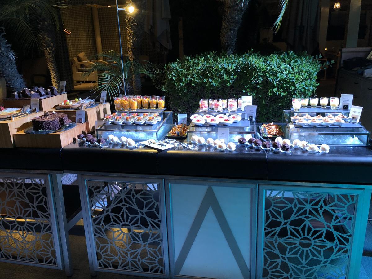 Address Mall Fashion Avenue 1 Bedroom 23 Floor Apartment Dubai