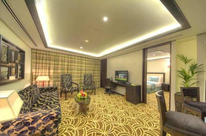 Hotel Raintree Rolla 4*