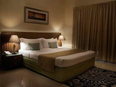 Splendor Al Barsha Apart Otel 2*