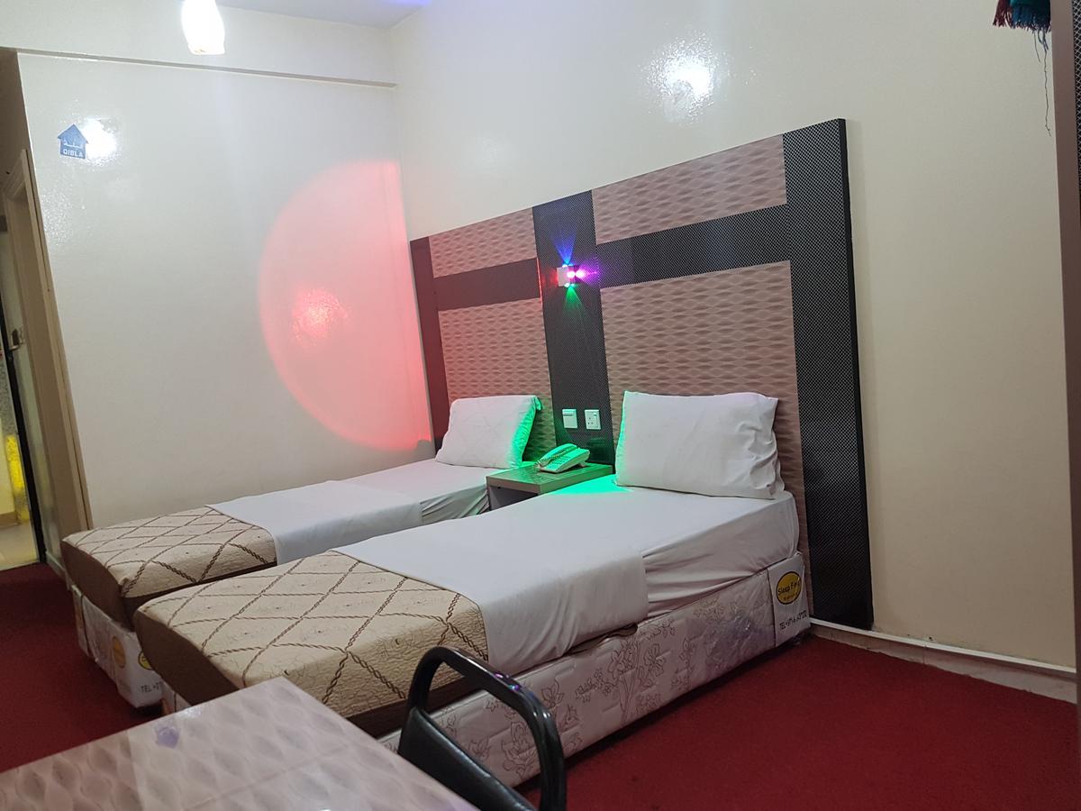 Hotel Tehran *