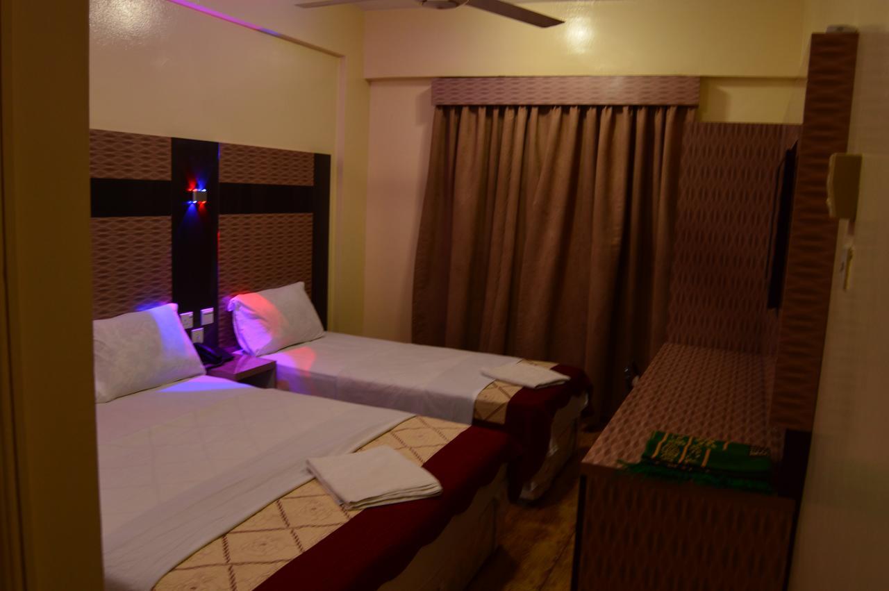 Hotel Tehran Dubai