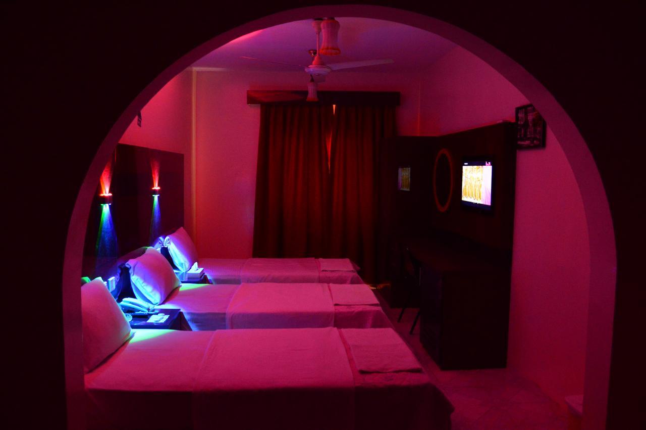 Tehran Hotel Dubai